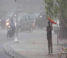 Ilustrasi hujan deras dan angin kencang di Kota Pekanbaru (foto/int)